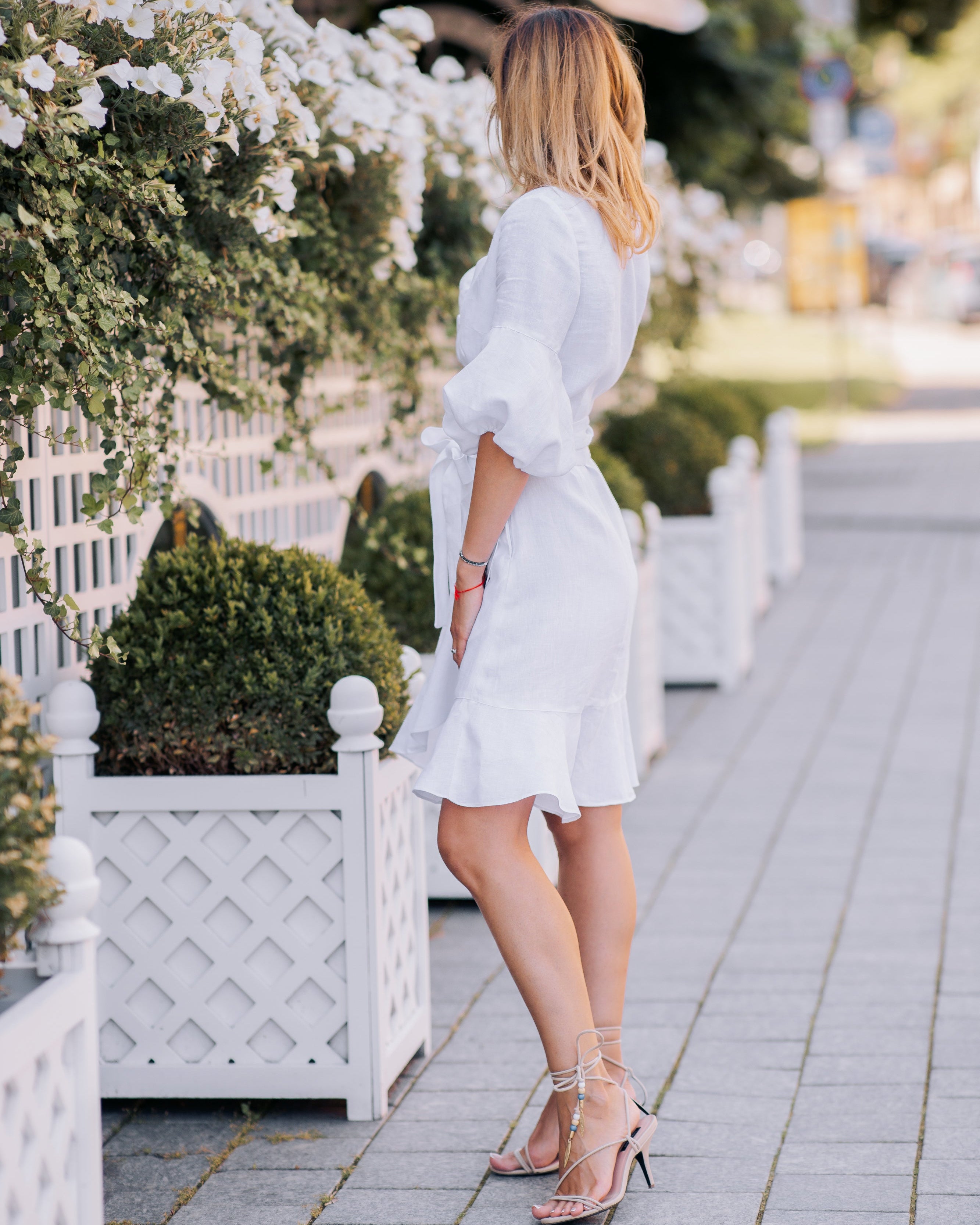 White wrap midi dress XL / Cream White