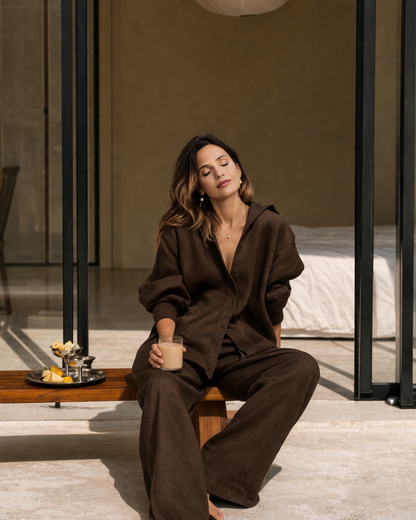 Linen shirt and trousers set for women