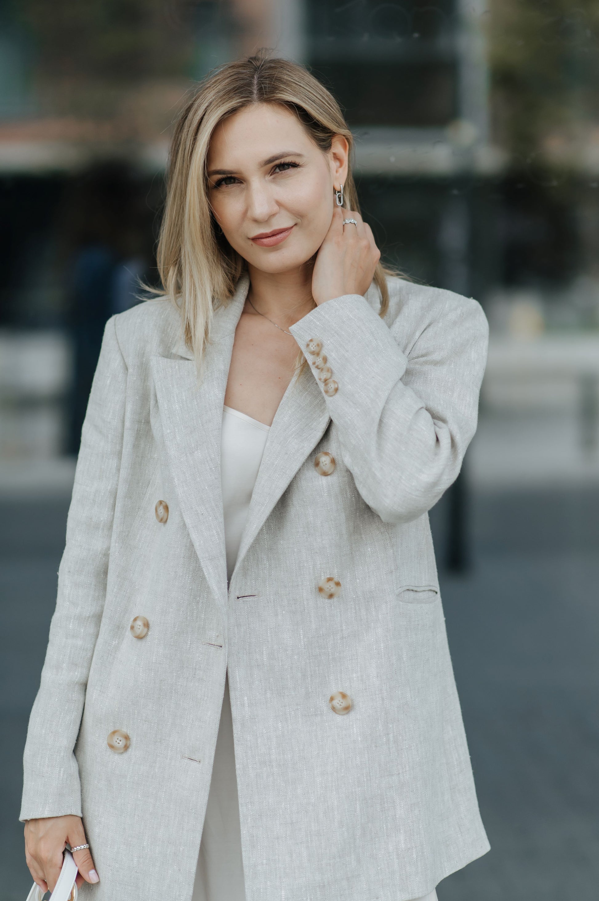 Oversized tailored pure linen blazer