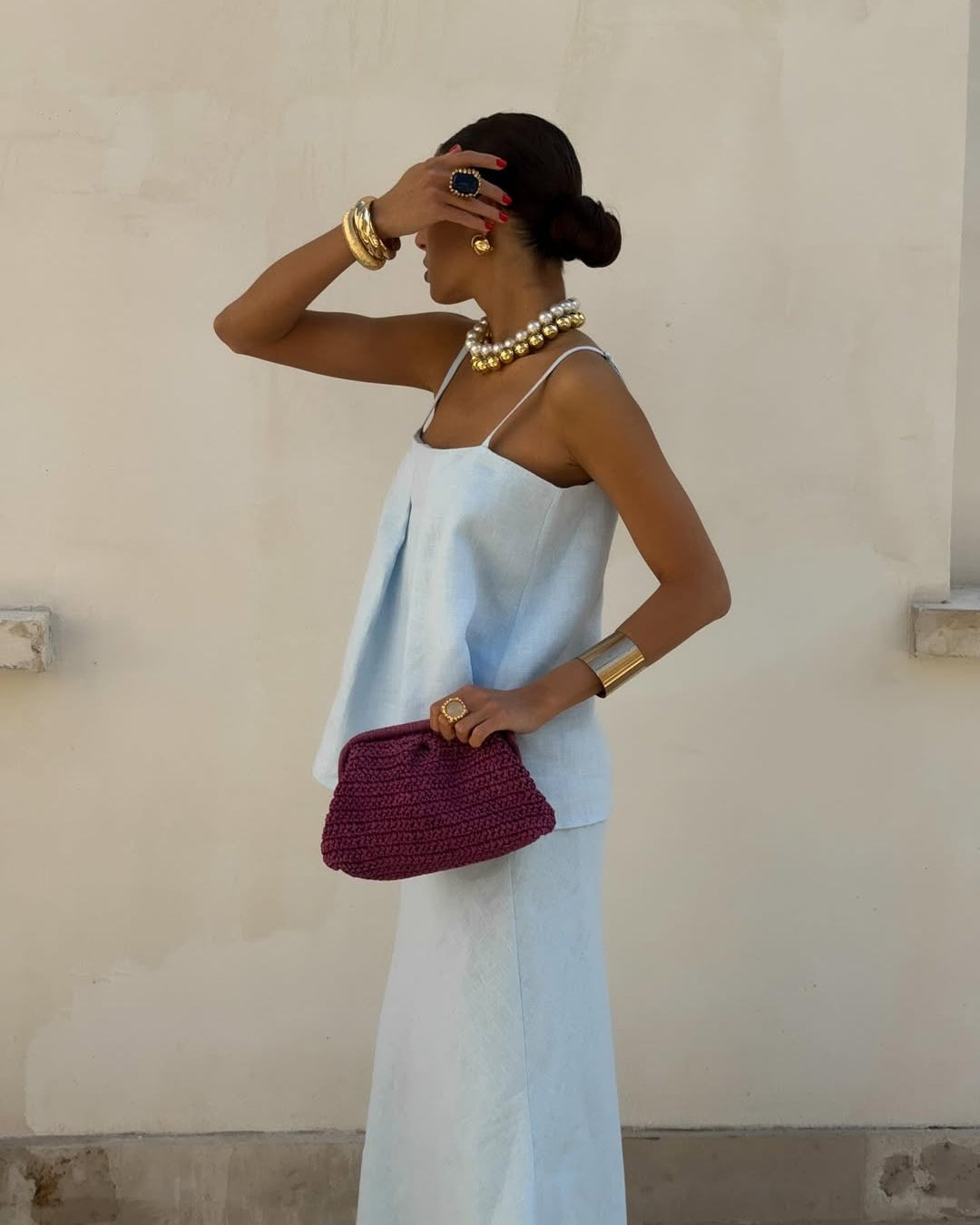 Relaxed fit light blue linen outfit for travel and everyday wear