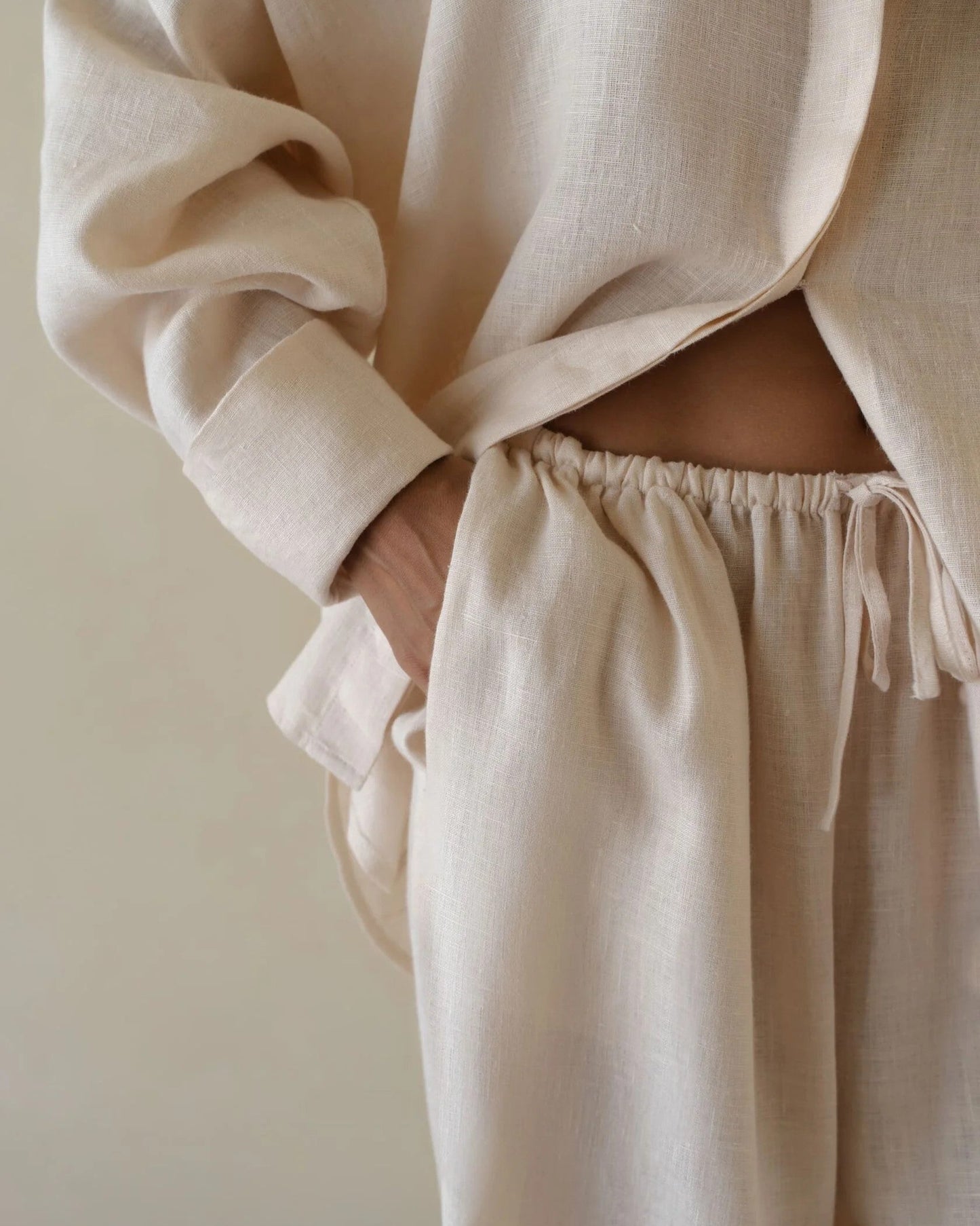 Milk linen outfit for women
