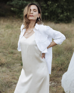 Maxikleid aus Seidensatin mit Trägern CREME