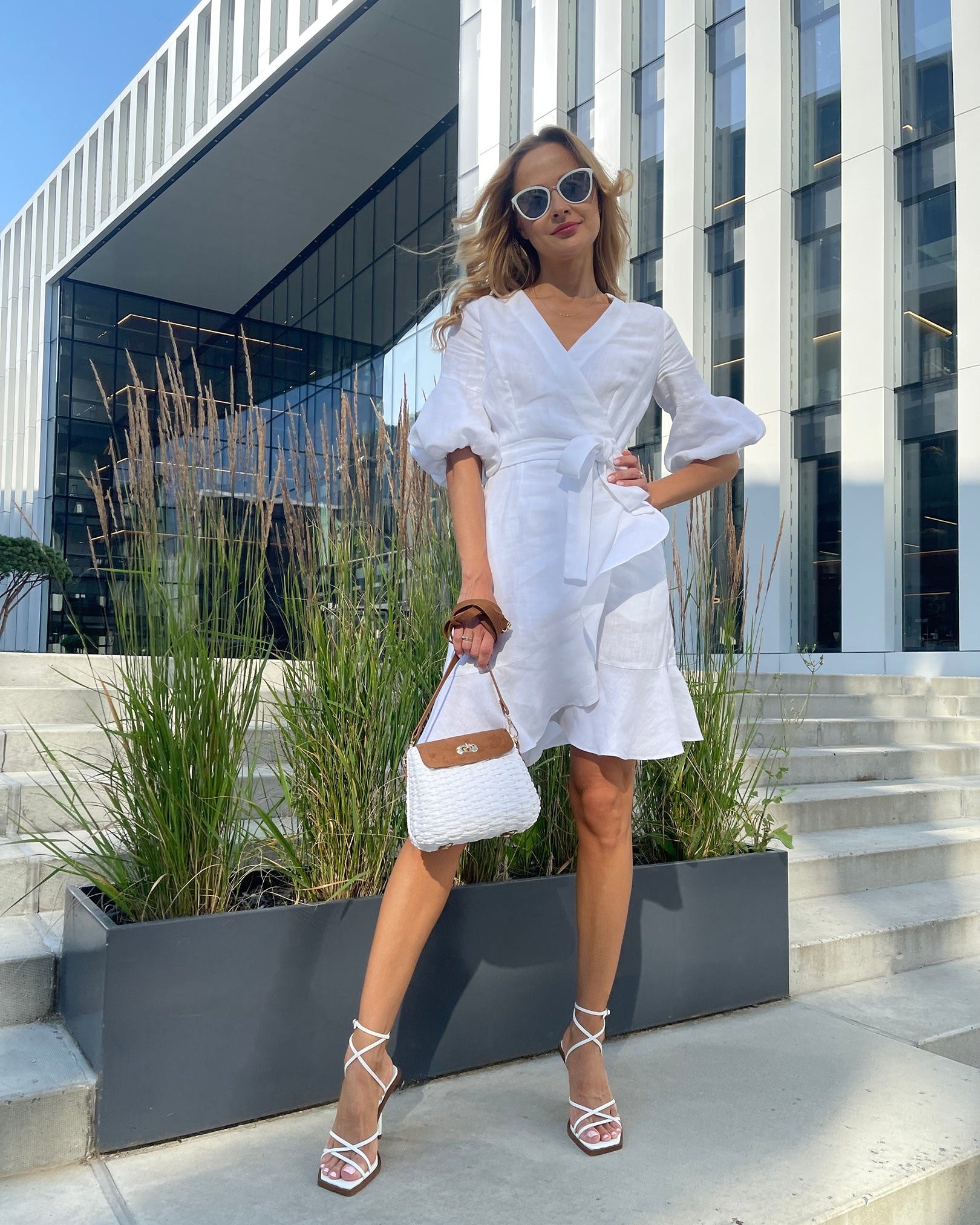 White wrap midi dress XL / Cream White
